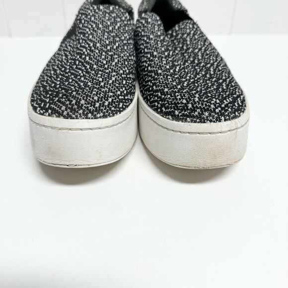 VINCE. Warren Knit Black White Speckled Fabric Slip Ons Women’s Size 8 - Picture 2 of 8